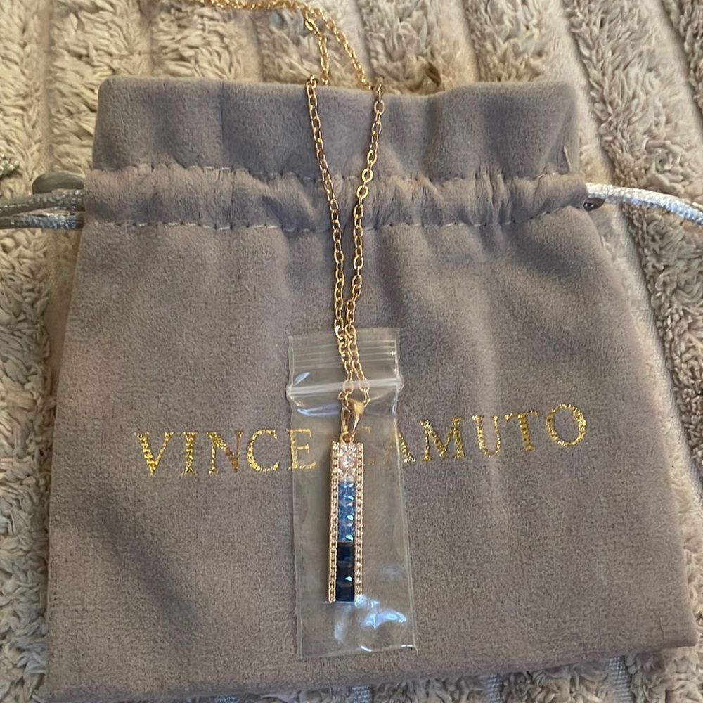 Vince Camuto Pendant Necklace